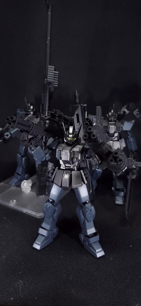 青のリーゼ小隊–2枚目/制作者：塗装狂主任