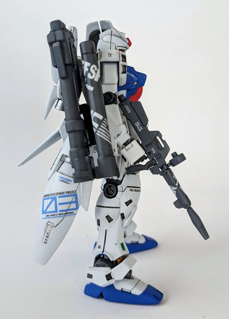 右腕部、バズーカラック