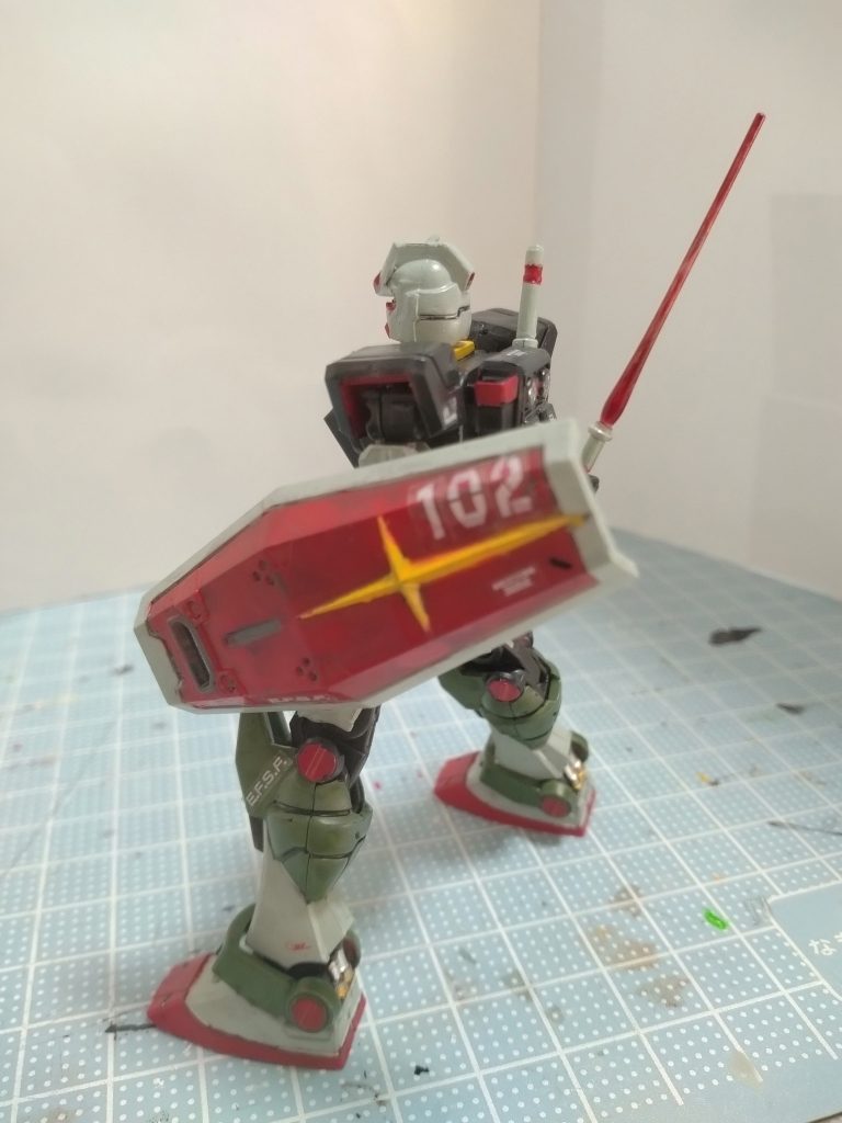 このポージングがしたかったんです😁！シールドおゆまる複製して、ダメージバージョンも作成しようかと思ったんですが息抜きじゃなくなるのでやめました。