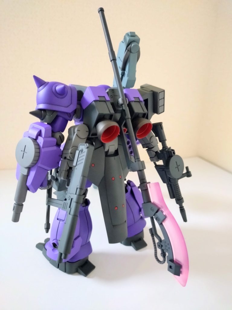 背面。サブアームにマシンガンつけれるのがまた自分の好みに合ってます