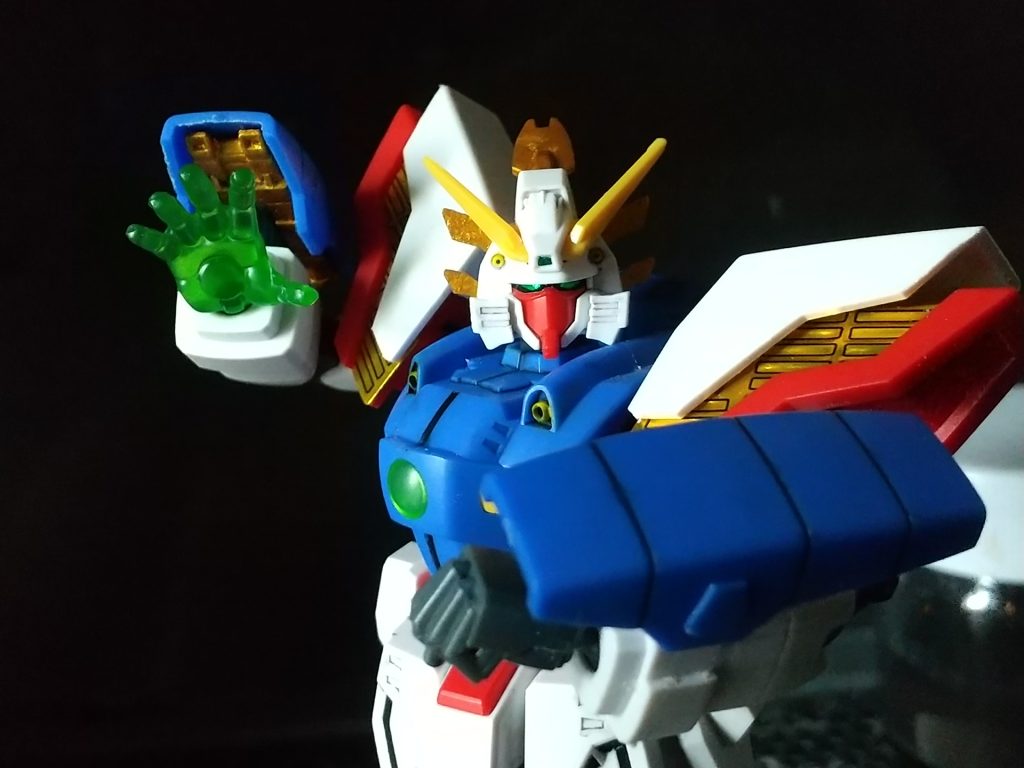 部分塗装の簡単フィニッシュ。　改めて当時お小遣い貯めて買った1/144からすると、オプションも含め進化したよねと実感します。