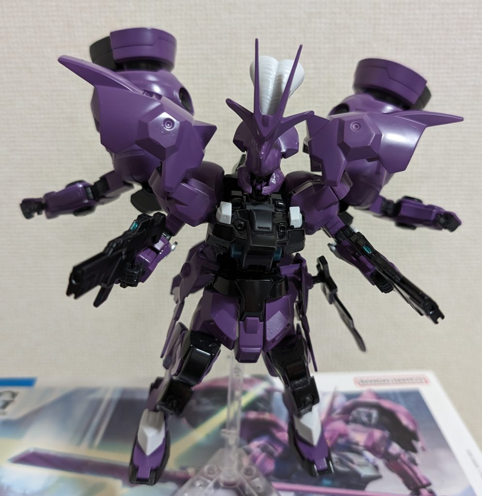 ブースターから「2対の腕」が展開。もちろん、グシリベを意識したギミックですww