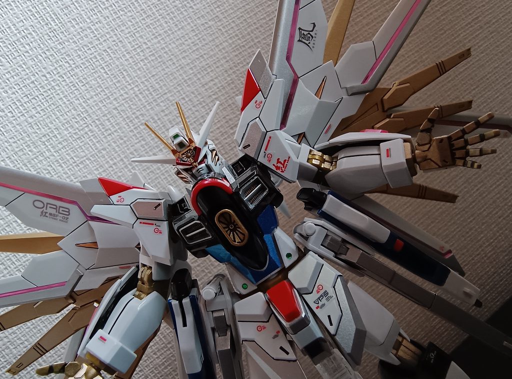 防御不能の究極兵器って…