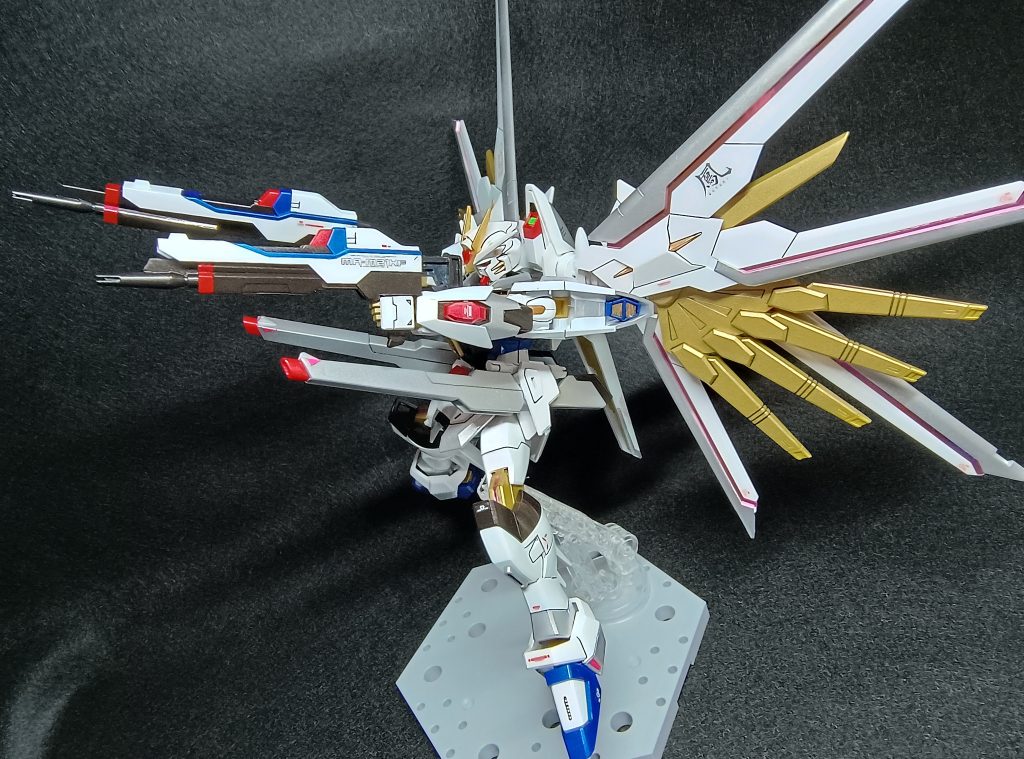 HGCE マイティーストライクフリーダムガンダム–5枚目/制作者:kuro@-12