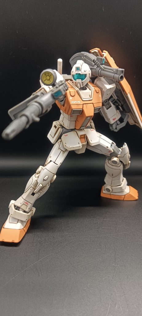 個人的にメインのモビルスーツばかり作ってますが、最近のガンプラってHGでもめちゃクオリティーいいですよね😀あのジムがこんなにカッコいいとわ😁