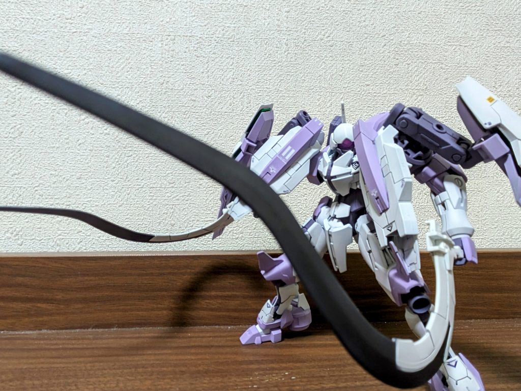 ２刀のショーテルを構えた姿…                                   ええ感じやぁ(   ¯꒳¯ )｡｡｡ｽﾝ