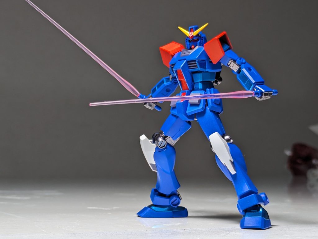 近接格闘のイメージしかないので、とにかく2本持たせてみましたw