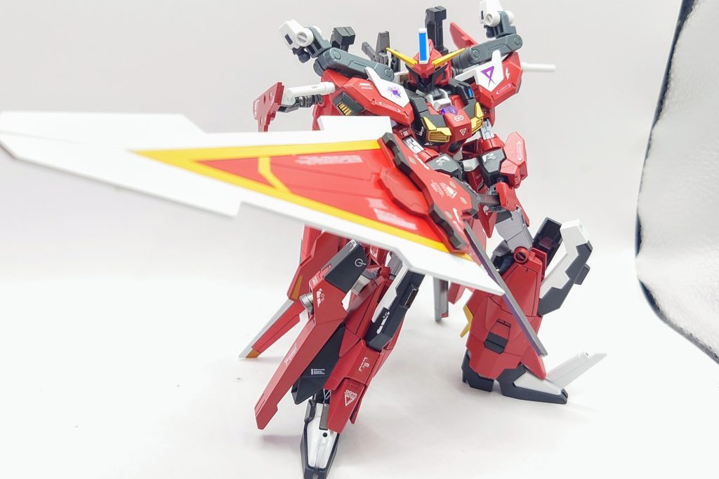 サンライズ立ち大型ウィング剣は合体も可能です。