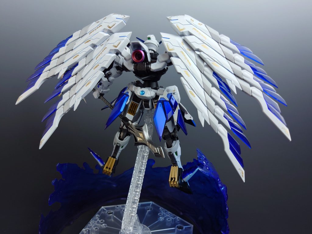 バックパックはベギルペンデのものに変更してます。