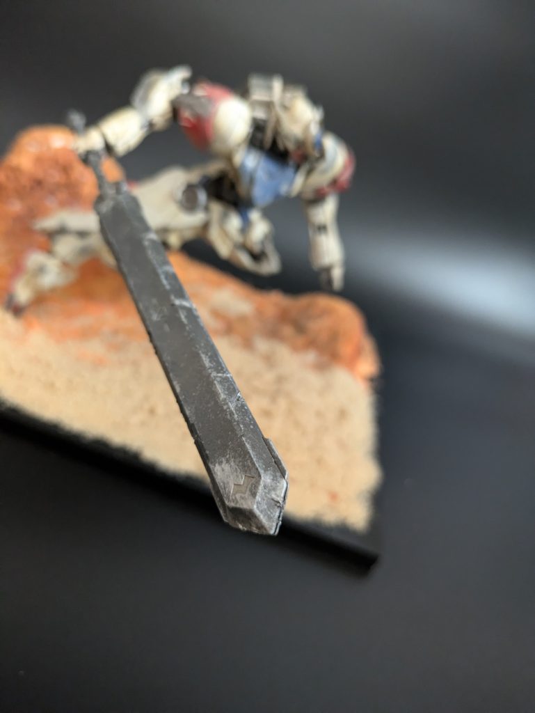 鉄血ってこういう武器の武骨さがかっこいいですよね