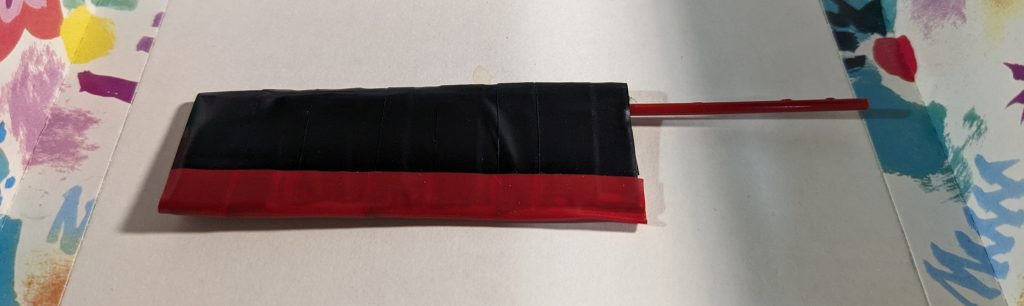 ビニールテープでお好みの色にします