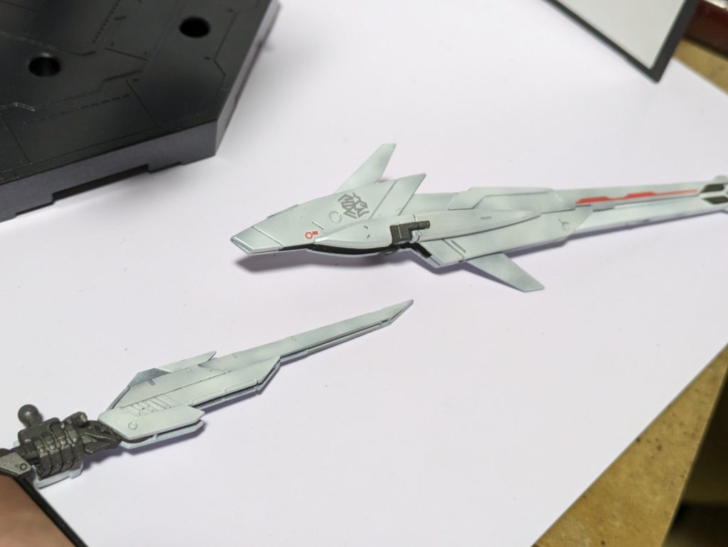 実はライフルとサーベルは合体武器です。こういうギミックは珍しい感じです。