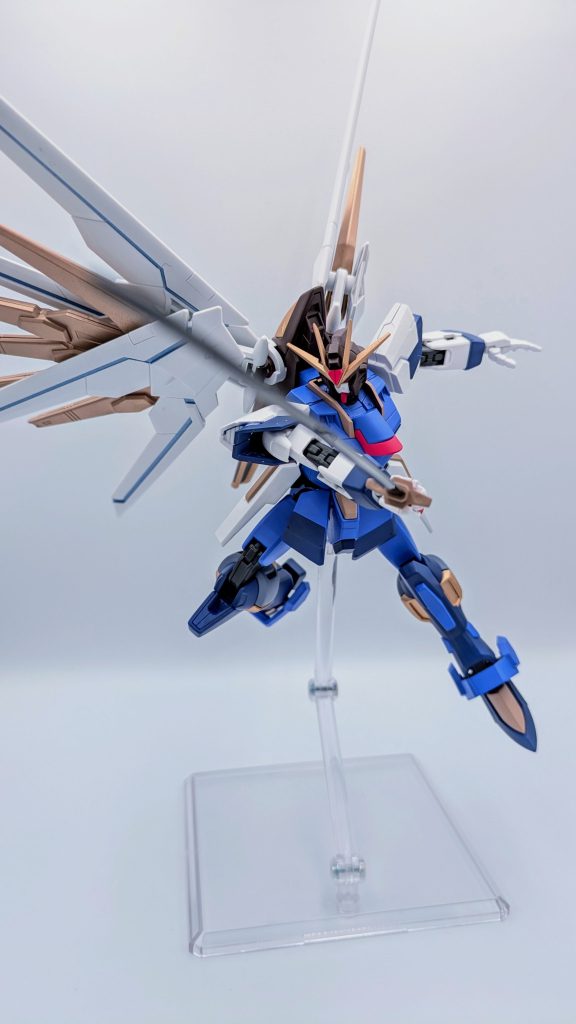 フツノミタマで攻撃。正直、プラウドディフェンダーあれば近接武器以外何も要らんやろ精神でここまで削りました。ビームサーベルやビームシールドすらないですが…