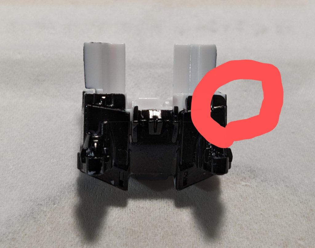 IWSPと干渉するのでアーマー部分は削っておきます