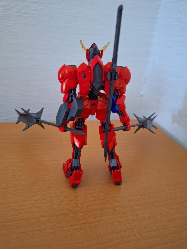 　武器はメイス２本持ちがとても気に入っているので増やすことは予定してませんが、これから、バックパックとかでオリジナルにしていくつもりです。