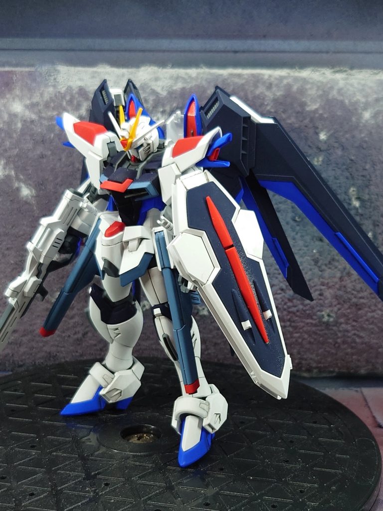 HGCE ライジングフリーダム(フリーダムカラーVer)–2枚目/制作者：@TOMOZO0525