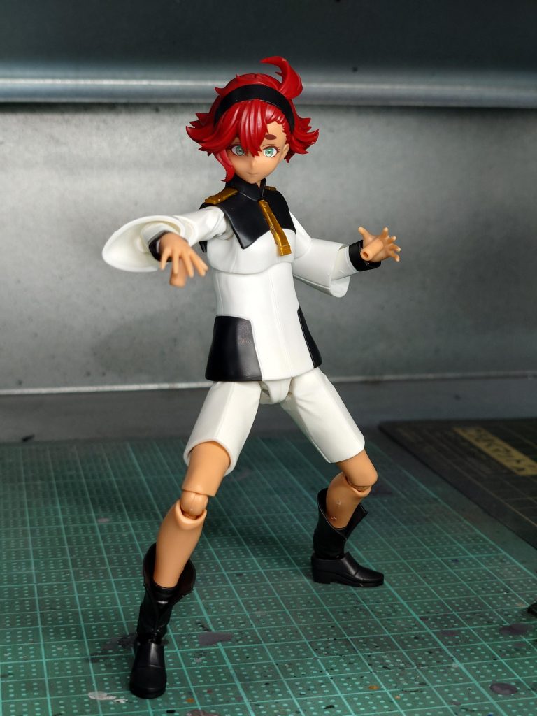 素組み塗るとだいぶ印象が変わります。