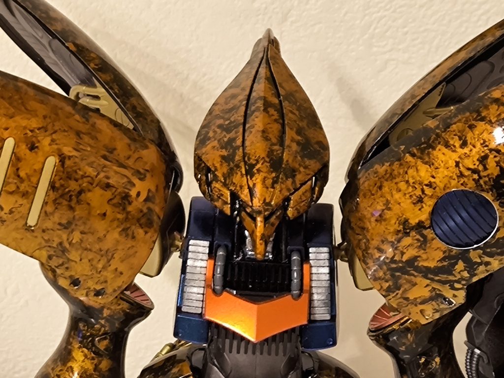 正面、上面からかなり大きくなりました。FSSに登場するMHヘルマイネのイメージで。