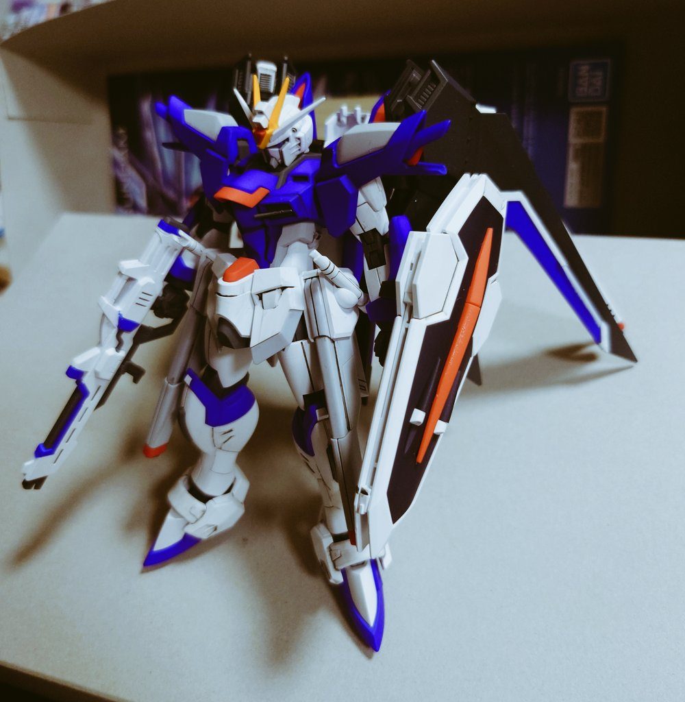 HG ライジングフリーダムガンダム–2枚目/制作者：@TOMOZO0525