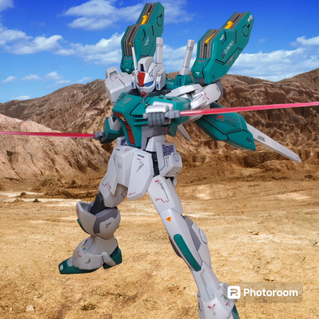 カラーリングも迷いましたが、軽い＝緑のイメージなので、スレッガーさんのジム風エメラルドグリーン×グレーを採用