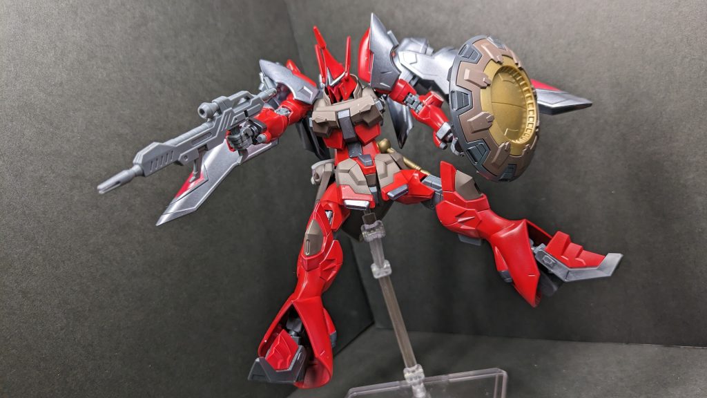 単機でのミッションを想定し様々な局面に対応するため、武装の多いギャンを愛用してます