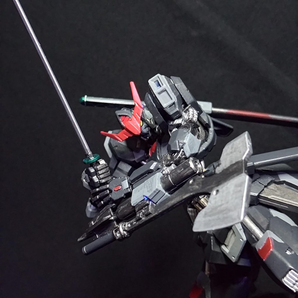 ガンダムバルバトス 灰狼–3枚目/制作者：カンナオス