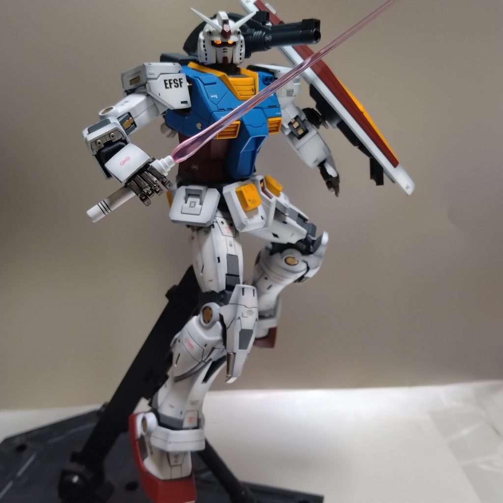 スジ彫りちょこちょこ入れてのグラデーション塗装です！