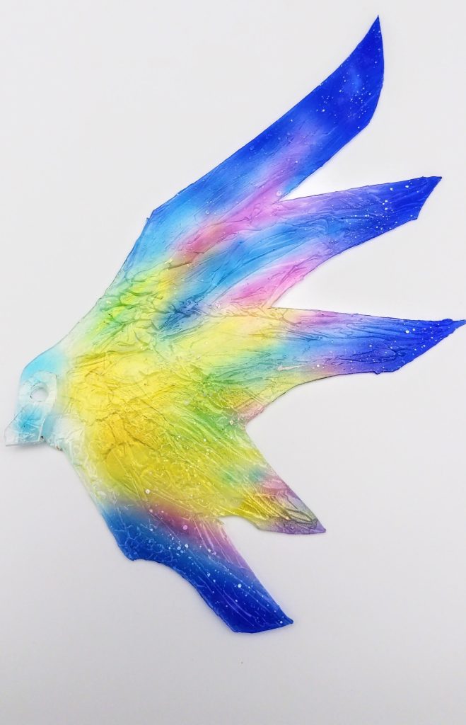 エフェクトパーツはPPシートから切り出し、メディウムを下地にラッカー塗装