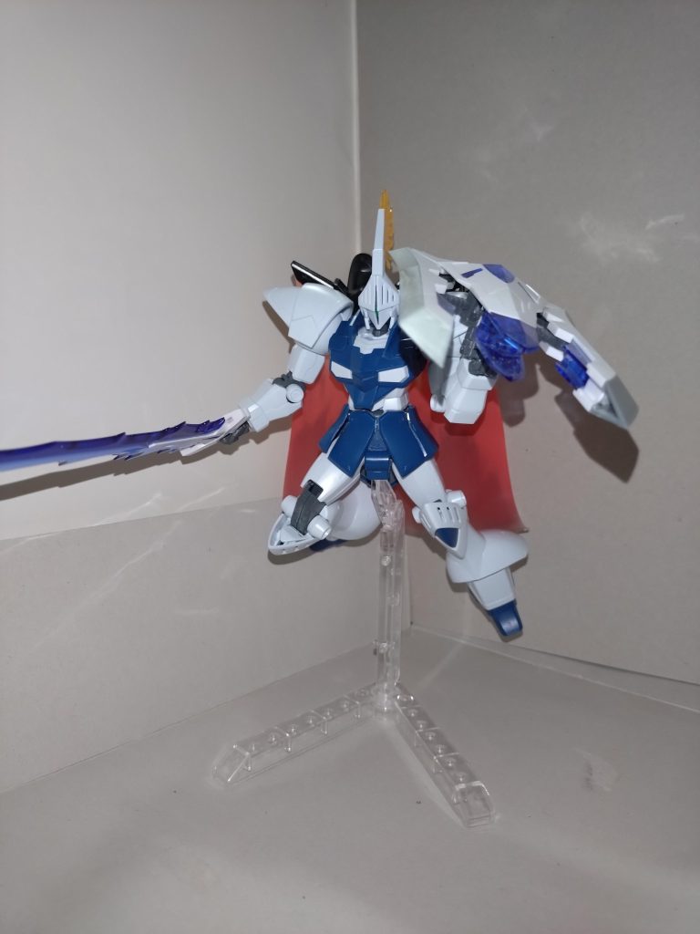 肩に乗せ、キャノン砲よろしく砲撃する戦法も、ましろは取り入れたのである。 それだけではない。