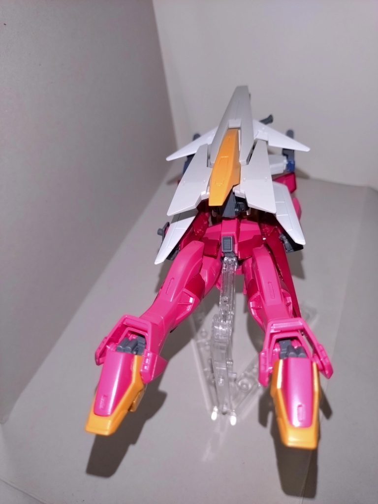 次回はもう1つのシルエット・カイザーシルエット装備状態をご紹介していきます。