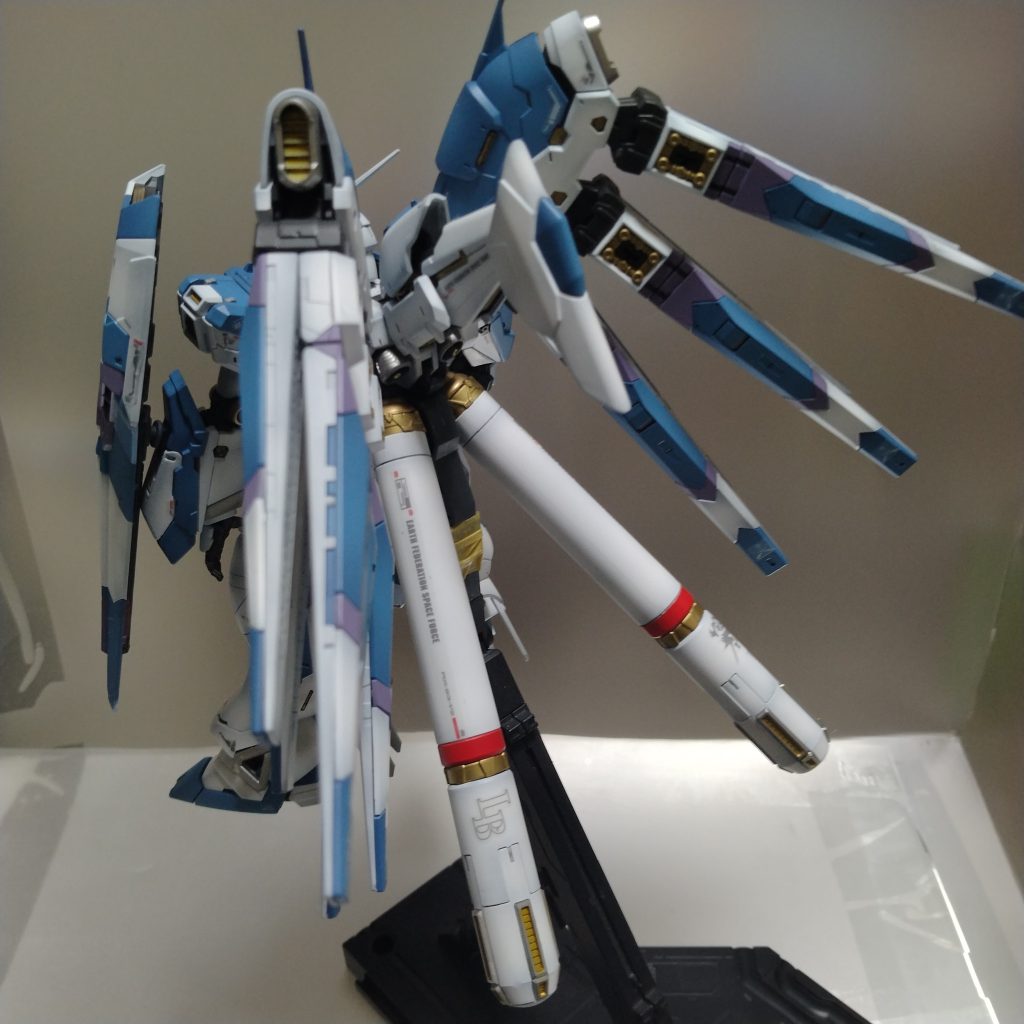 しかしバンダイの技術めっちゃ感じるキットですよね!(笑)