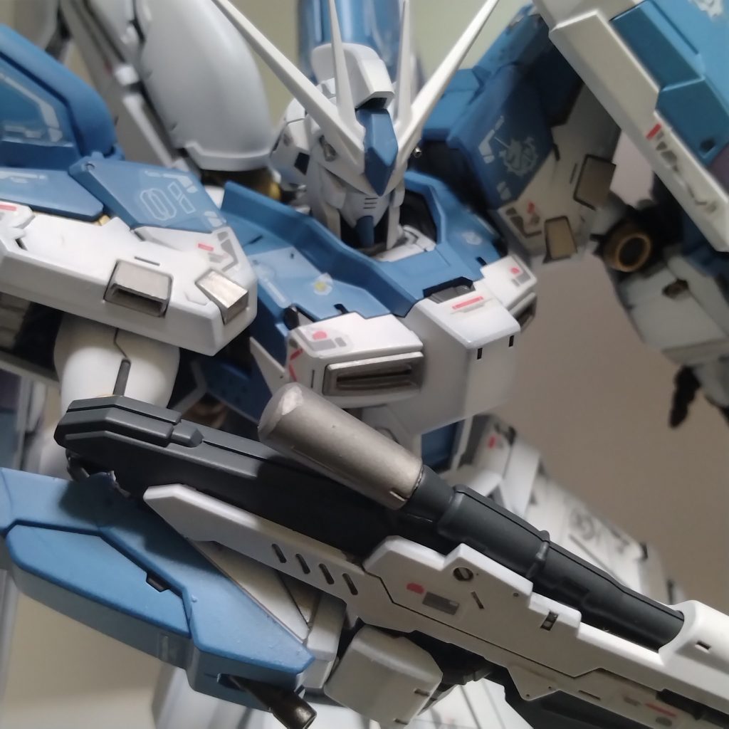 私的にパーツ多くて!作るのがしんどかったイメージがあります!と、言いながら3機目ですが!(笑)