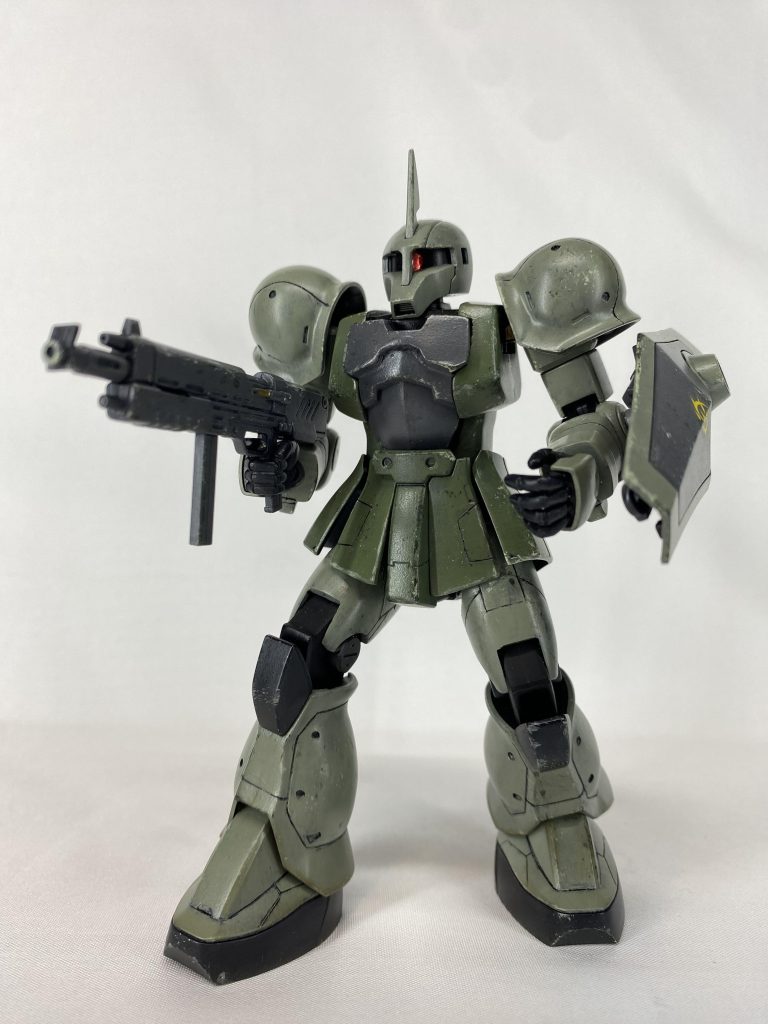 ゲーム中はずっとこんな感じ、地味なポーズ笑