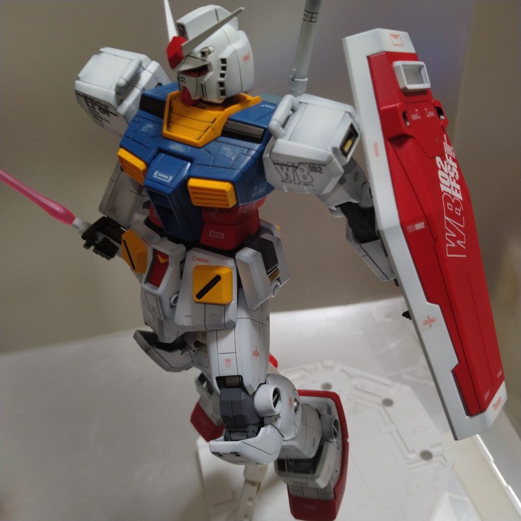 わかりにくいですが軽めのグラデーション塗装です！