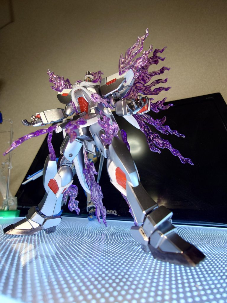 色々ポーズ決めてみる