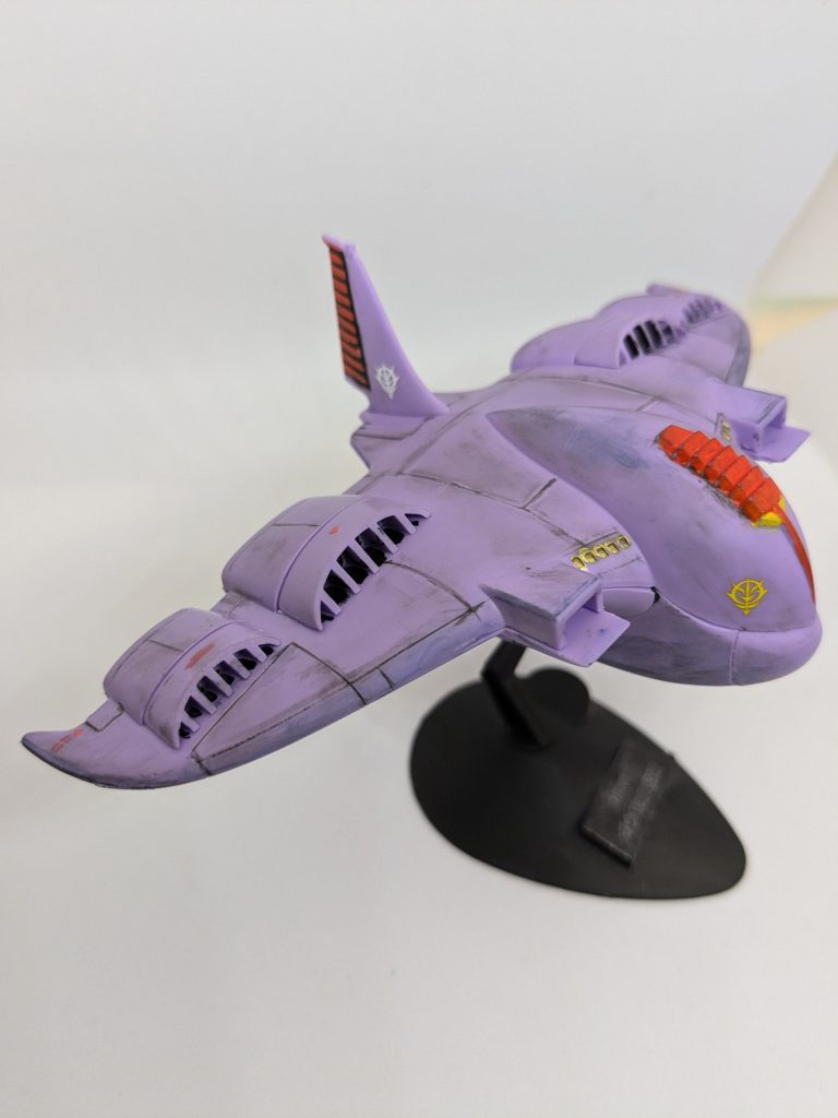 デカールも貼りましたが　センスがなくイマイチですねか💦