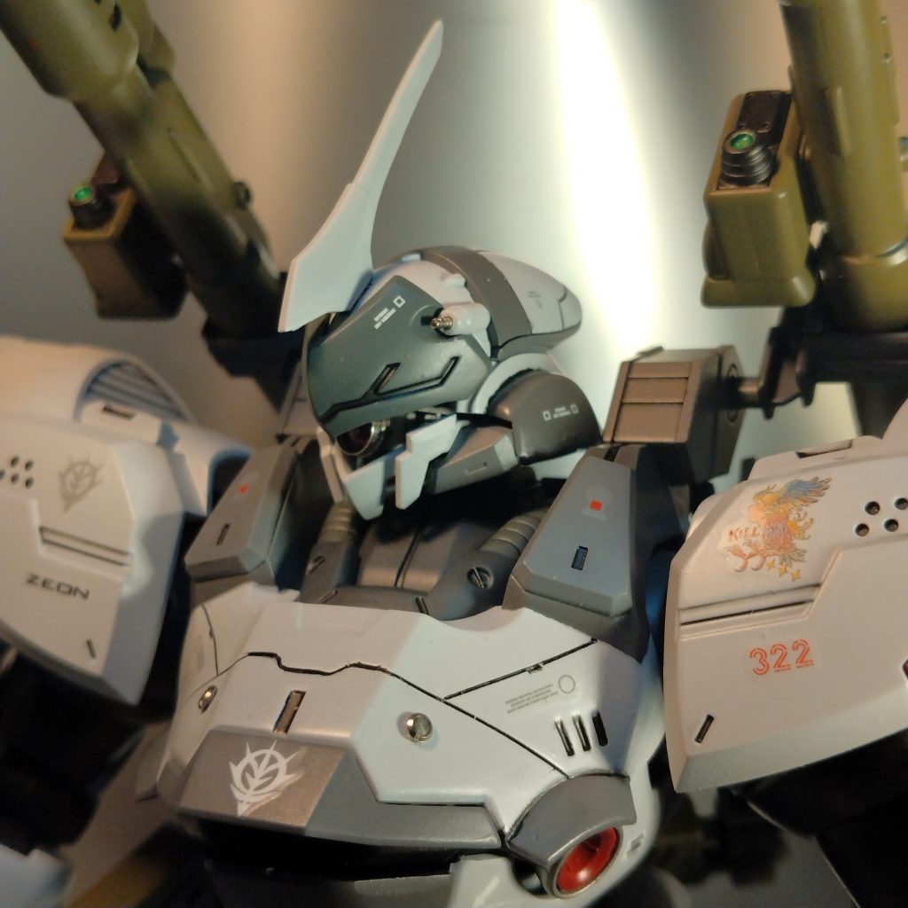 取り敢えず！スジ彫り入れてメタル系でディテールアップしました！