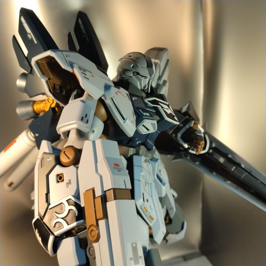 スジ彫りちょこちょことメタルでディテールアップです！