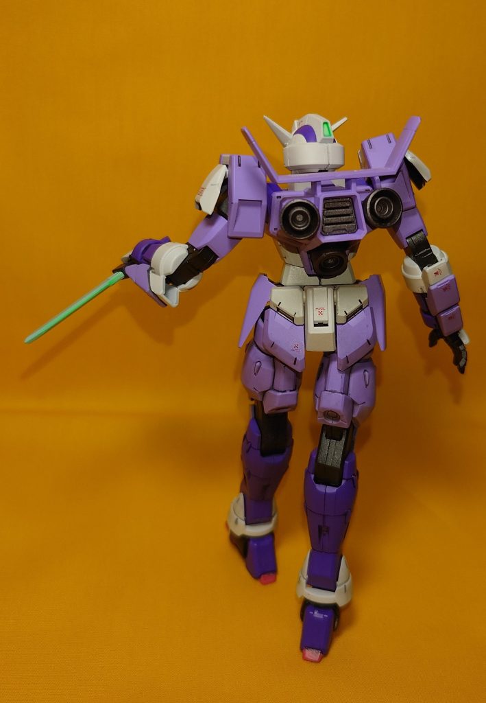 微改造。ノーマルの3倍くらい推力増強のイメージでバーニアでっかくしてます。ビルダーズパーツ使用