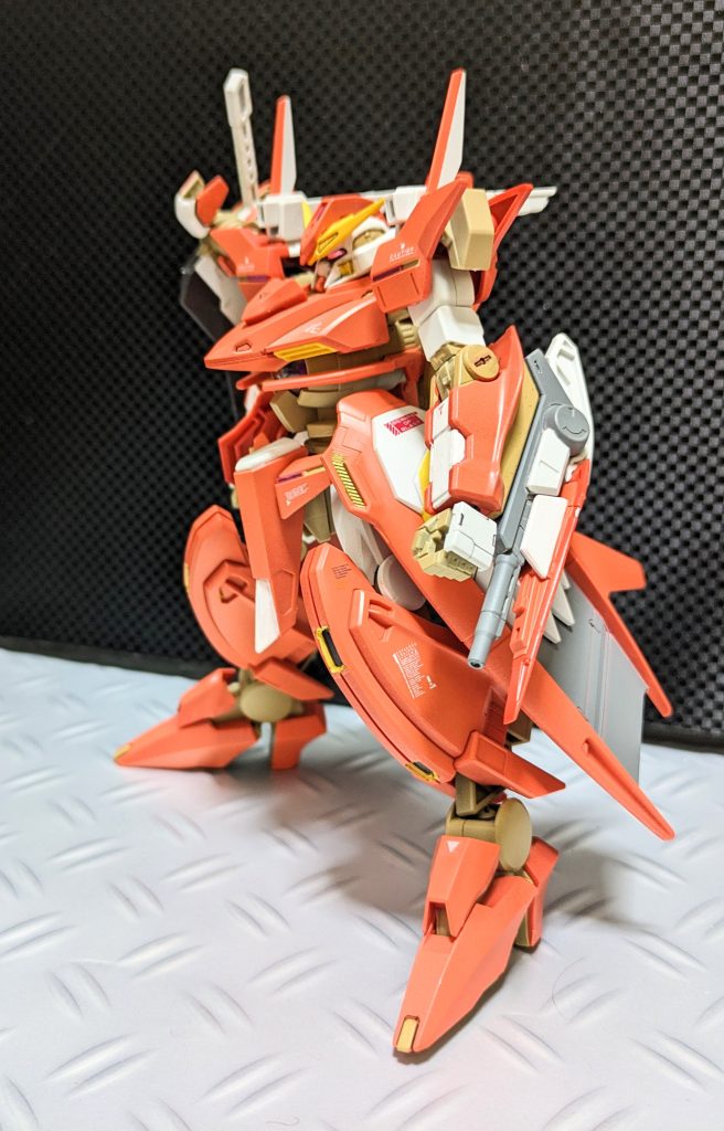 ガンダムスローネツヴァイ–3枚目/制作者：@Ymarl1