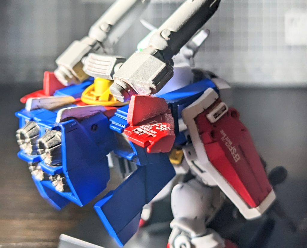 Gアーマー形態から展開して、MSモードになる。。みたいな脳内妄想です。