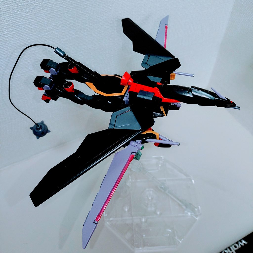 レイダーワイバーン形態。ガイアの犬首を機首につけたら首長くてドラゴンぽくなりました。