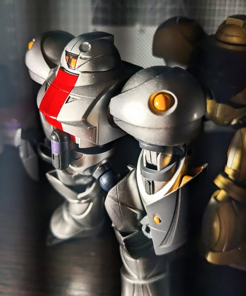 モビルスモー/ゴールド＆シルバー–5枚目/制作者：@Ult_one_