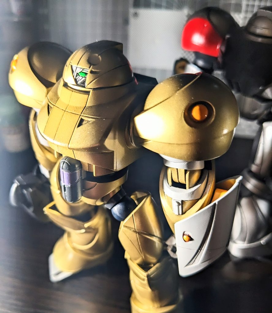 モビルスモー/ゴールド＆シルバー–4枚目/制作者：@Ult_one_