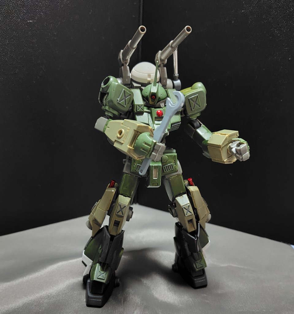 背中のバオリパックにスパナを装着していますので、打撃武器として扱います。※スパロボのガンレオンだって、こういうので殴りかかってましたし。