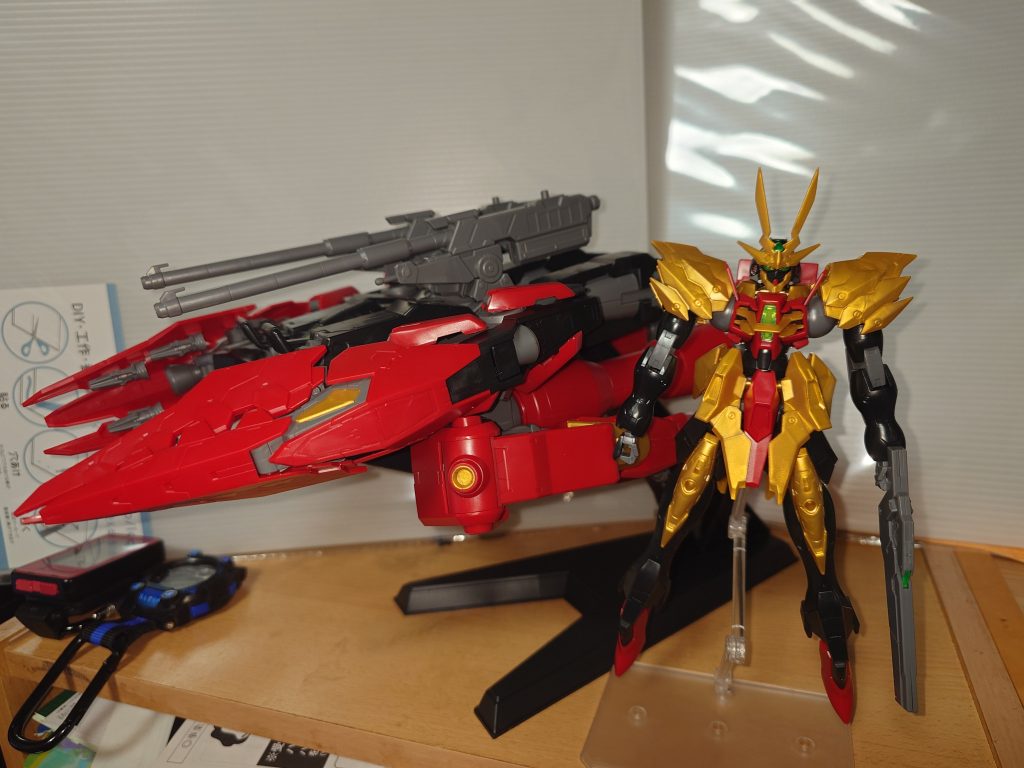 ティフォエウスガンダムとクタン双竜型