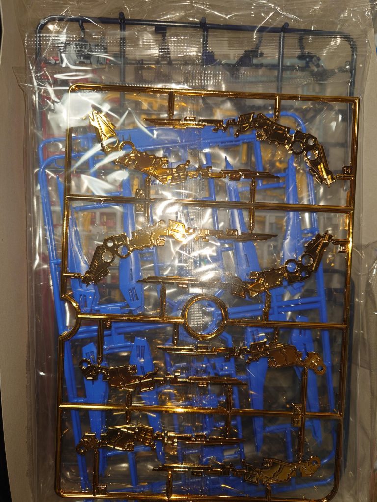 次回組む予定のガンプラをちらっとーネクストビルドヒィィントつい最近エフェクトパーツ再販予約があったやつパチ組しか出来ませんが制作過程も投稿していけたら良いなと思います。懐かしのBB戦士的な感じで次回を待て!見ていただいてありがとうございましたー♪