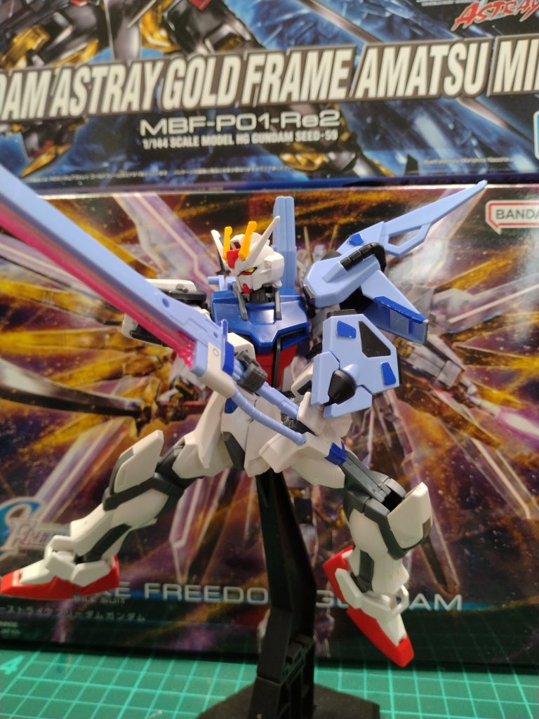 ポージング難しい、、、コメントで感想お願いします🙇