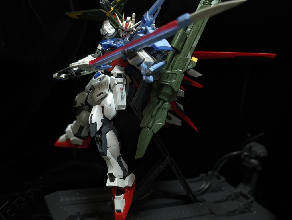 MGパーフェクトストライクの全部乗せラーメン感が好き–3枚目/制作者：@dora_e_m