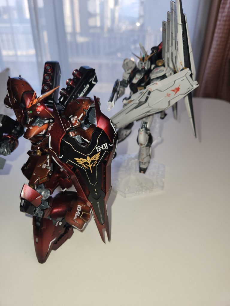 逃げるサザビーさん。おしまい